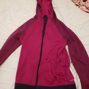 Therma-fit Nike hoodie
